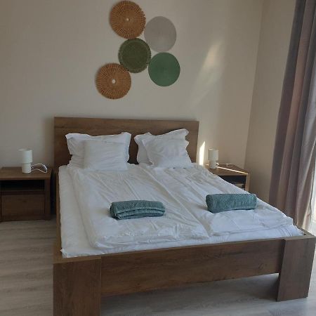 Chill House Apartman エゲル エクステリア 写真